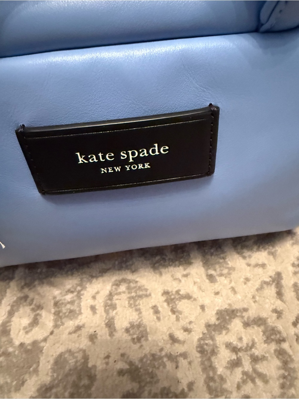 Kate Spade Puffed Crossbody Satchel. Perfect for summer! Soft & supple leather! - Picture 4 of 15